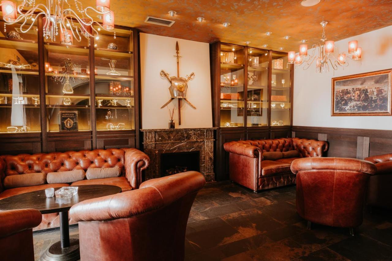 Hotel Bonaparte Кошице Екстериор снимка