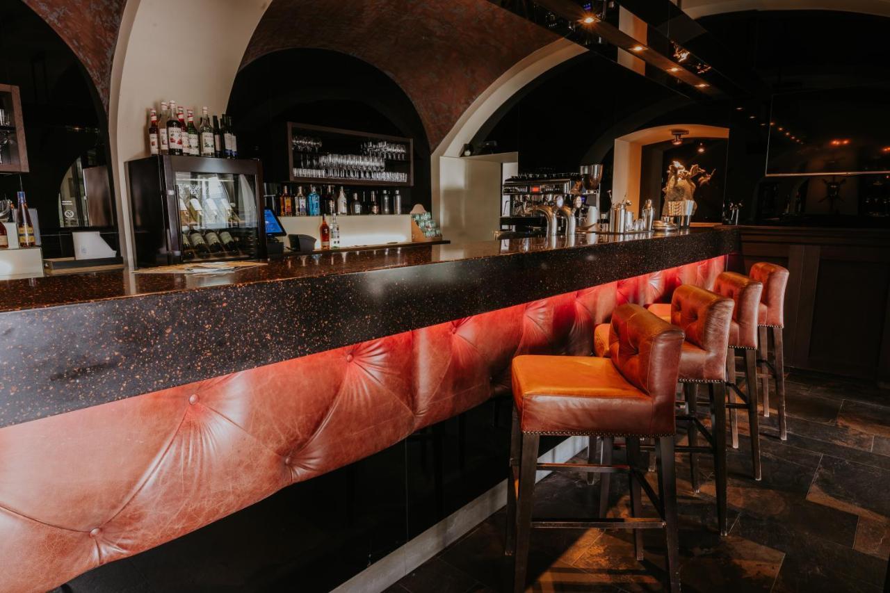 Hotel Bonaparte Кошице Екстериор снимка